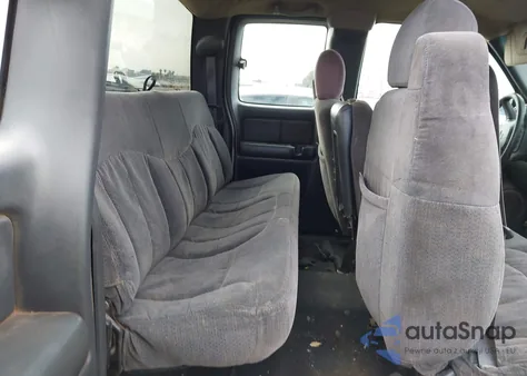 2001 GMC Sierra 1500 Sl из США, поврежденный, VIN 2GTEC19VX11274345